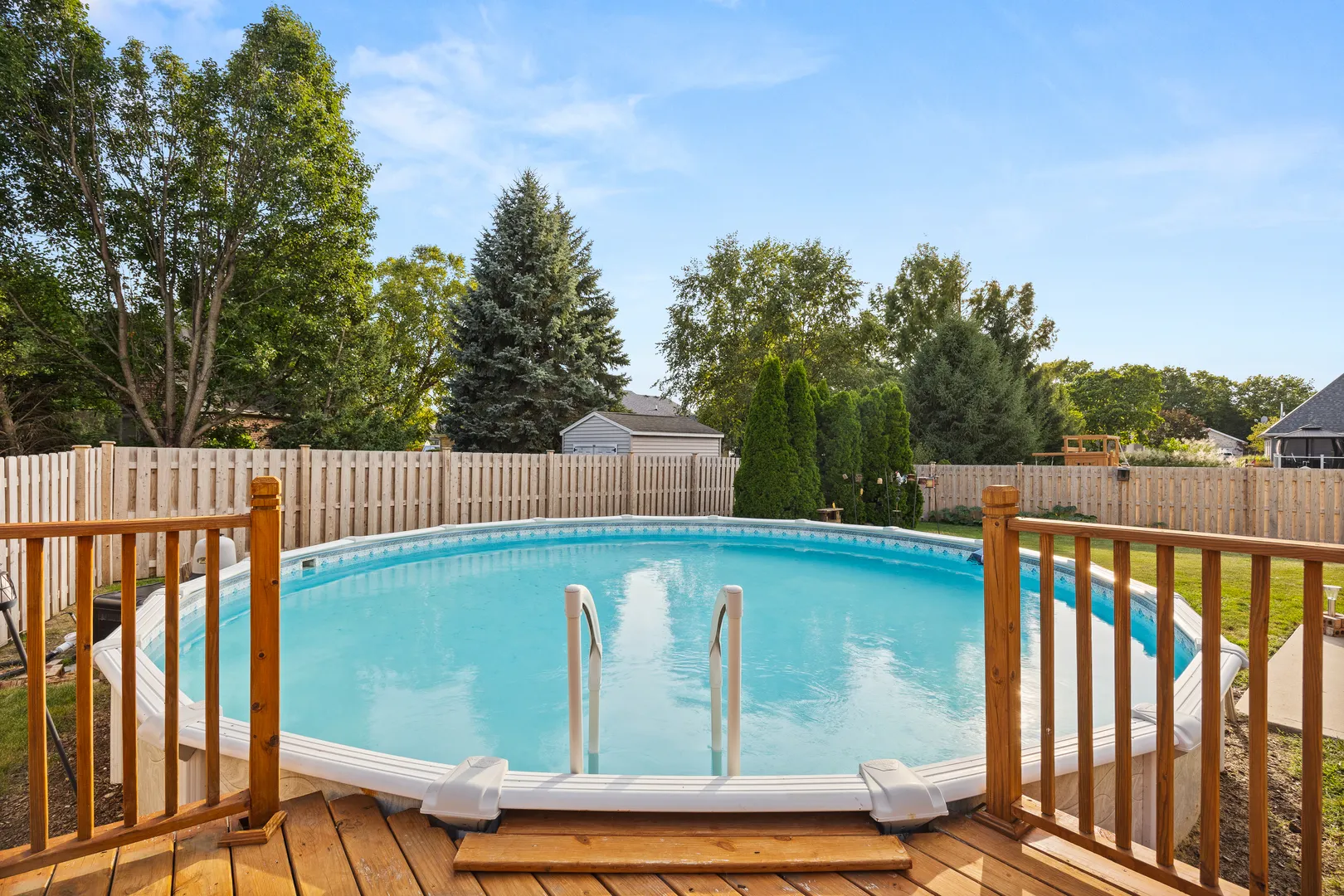 1716 Kingtree Drive IL