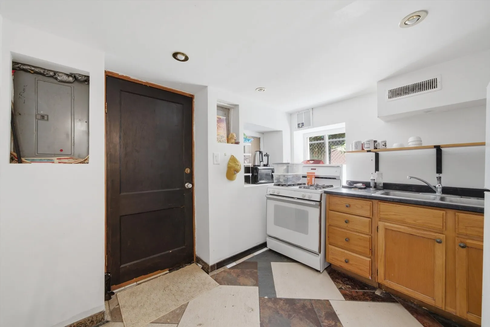 1925 N Keystone Avenue IL