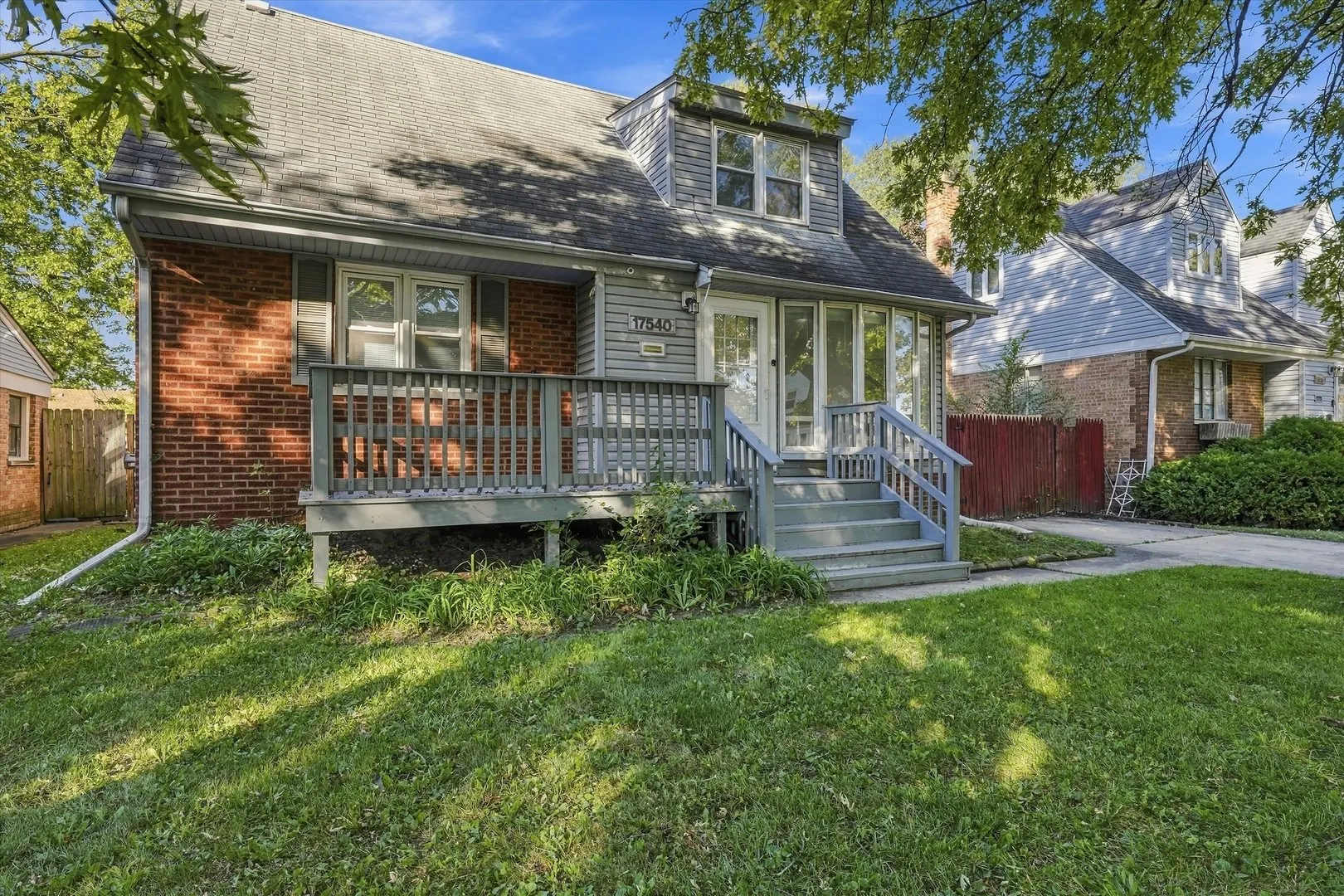 17540 Greenbay Avenue IL