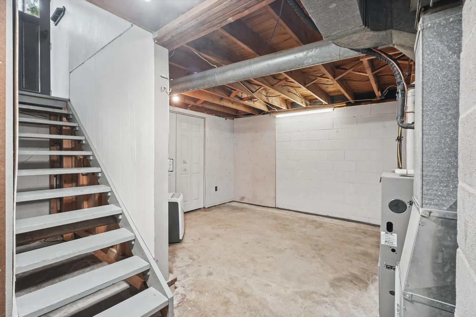 515 E Market Street IL