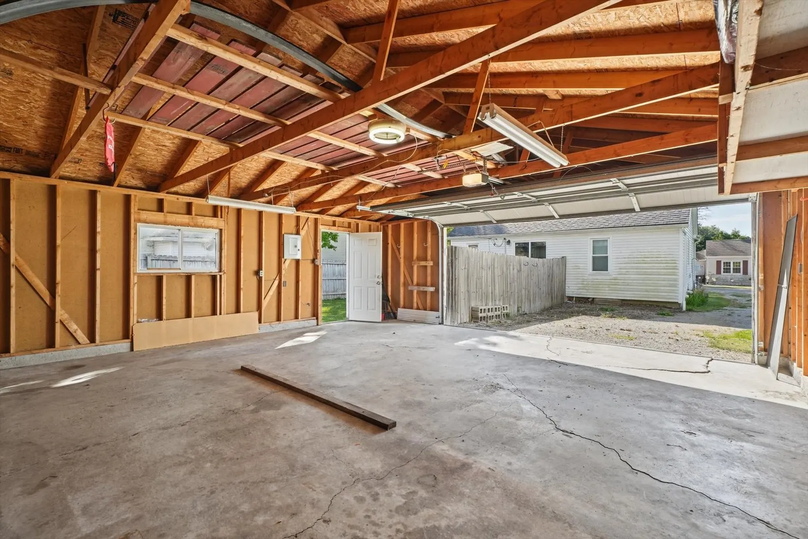 515 E Market Street IL