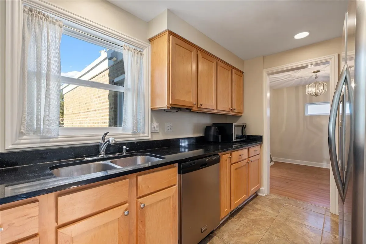 7350 W Summerdale Avenue IL