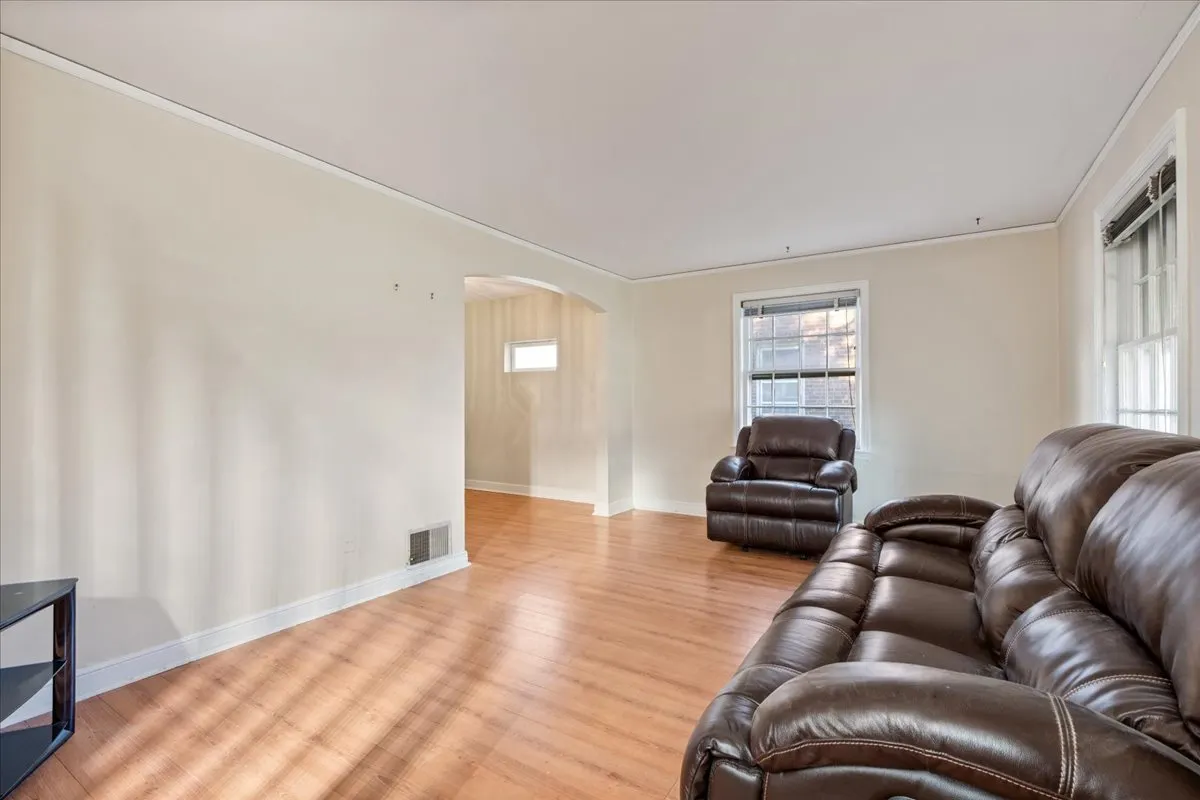 7350 W Summerdale Avenue IL