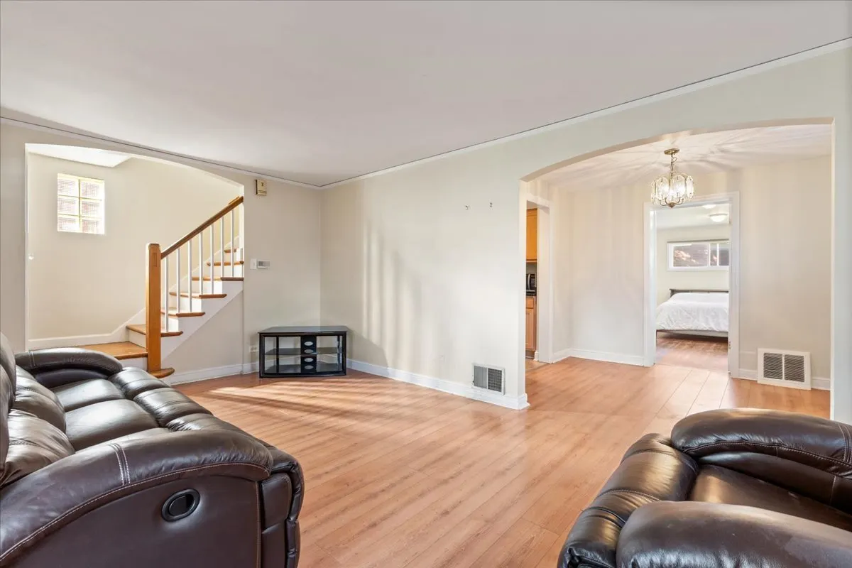 7350 W Summerdale Avenue IL
