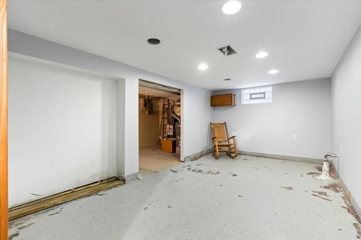 7350 W Summerdale Avenue IL