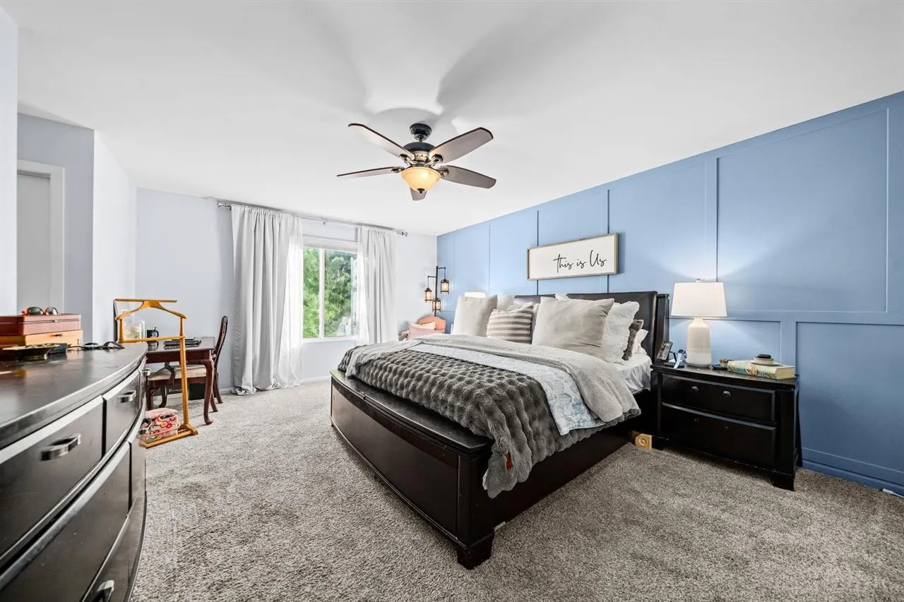 1210 Sarasota Drive IL