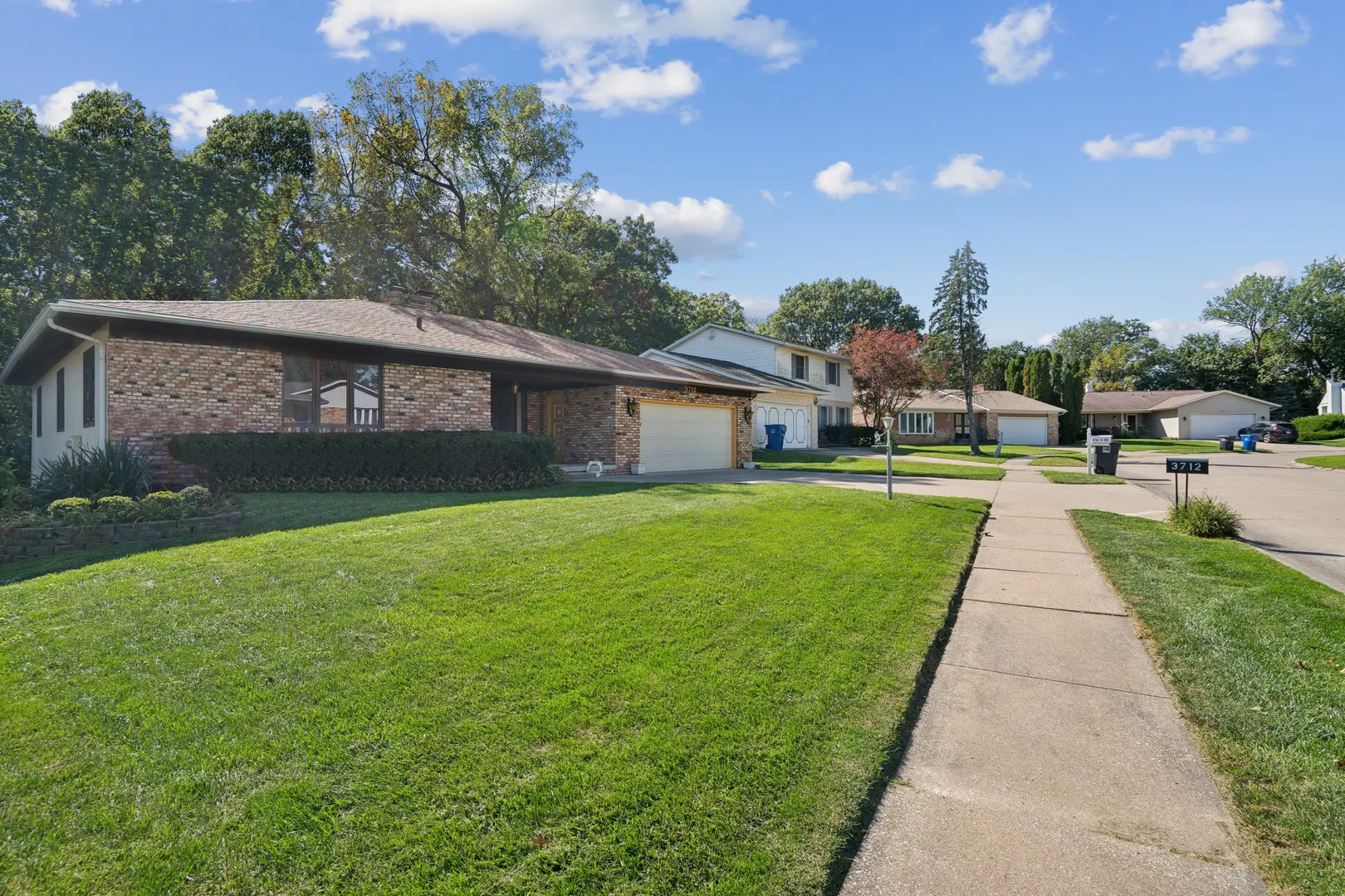 3712 16th Avenue IL