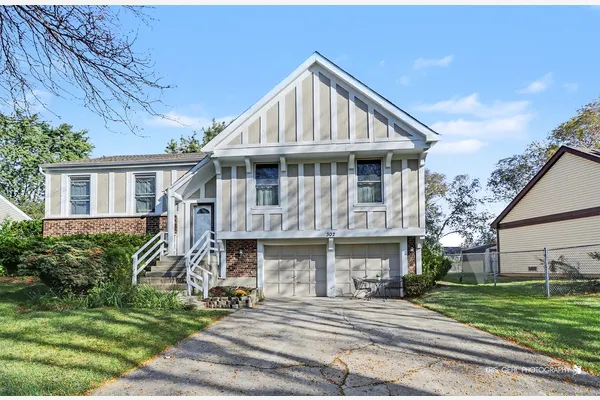 302 Appleton Drive IL