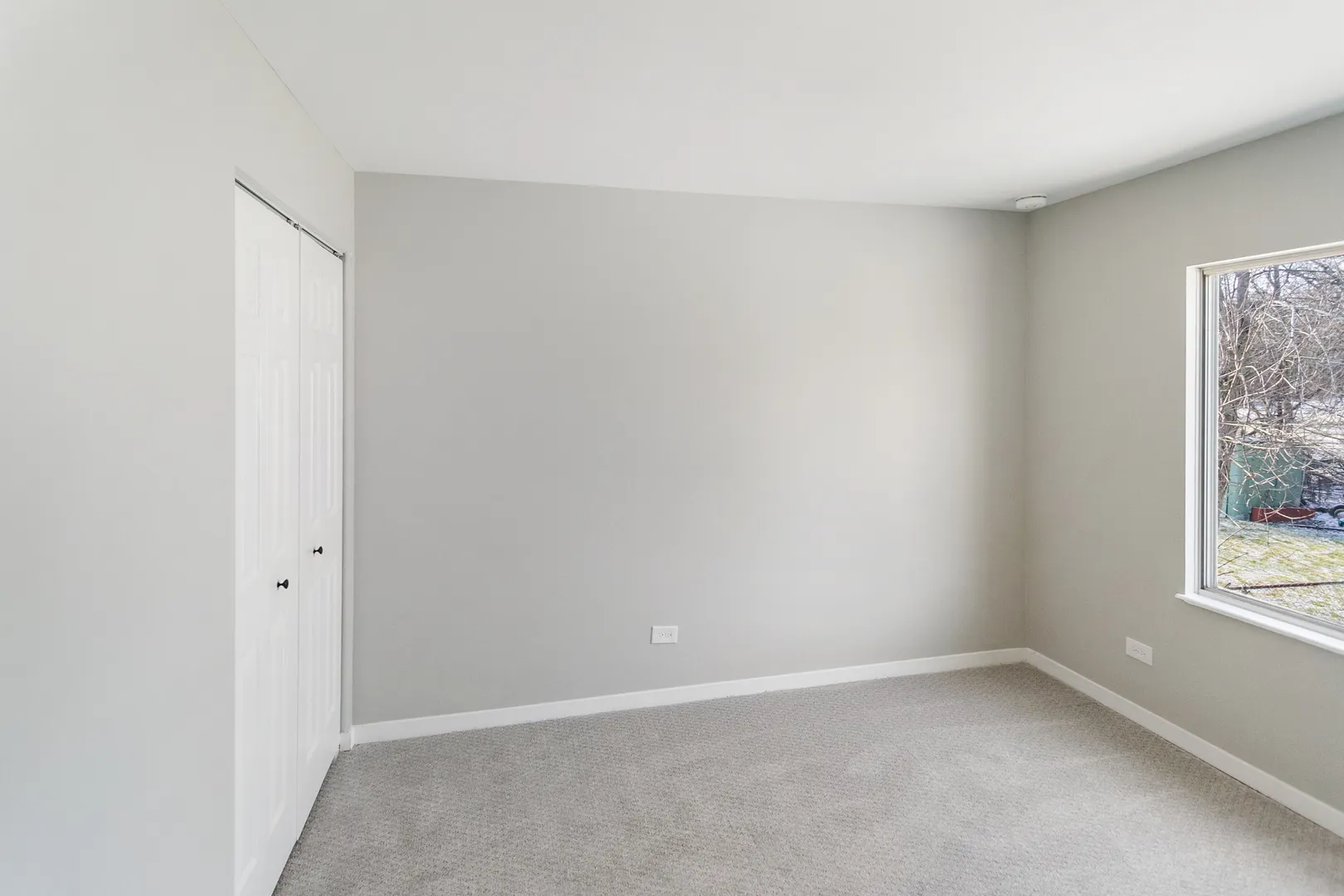 18200 Fountainbleau Drive IL