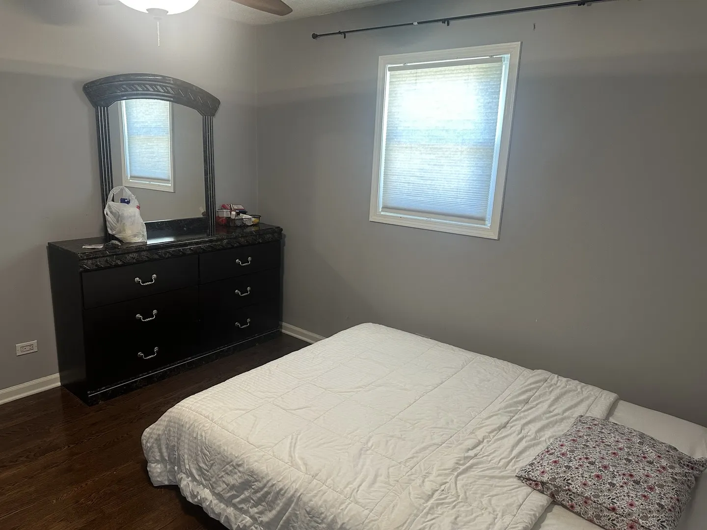 836 S Spring Road IL
