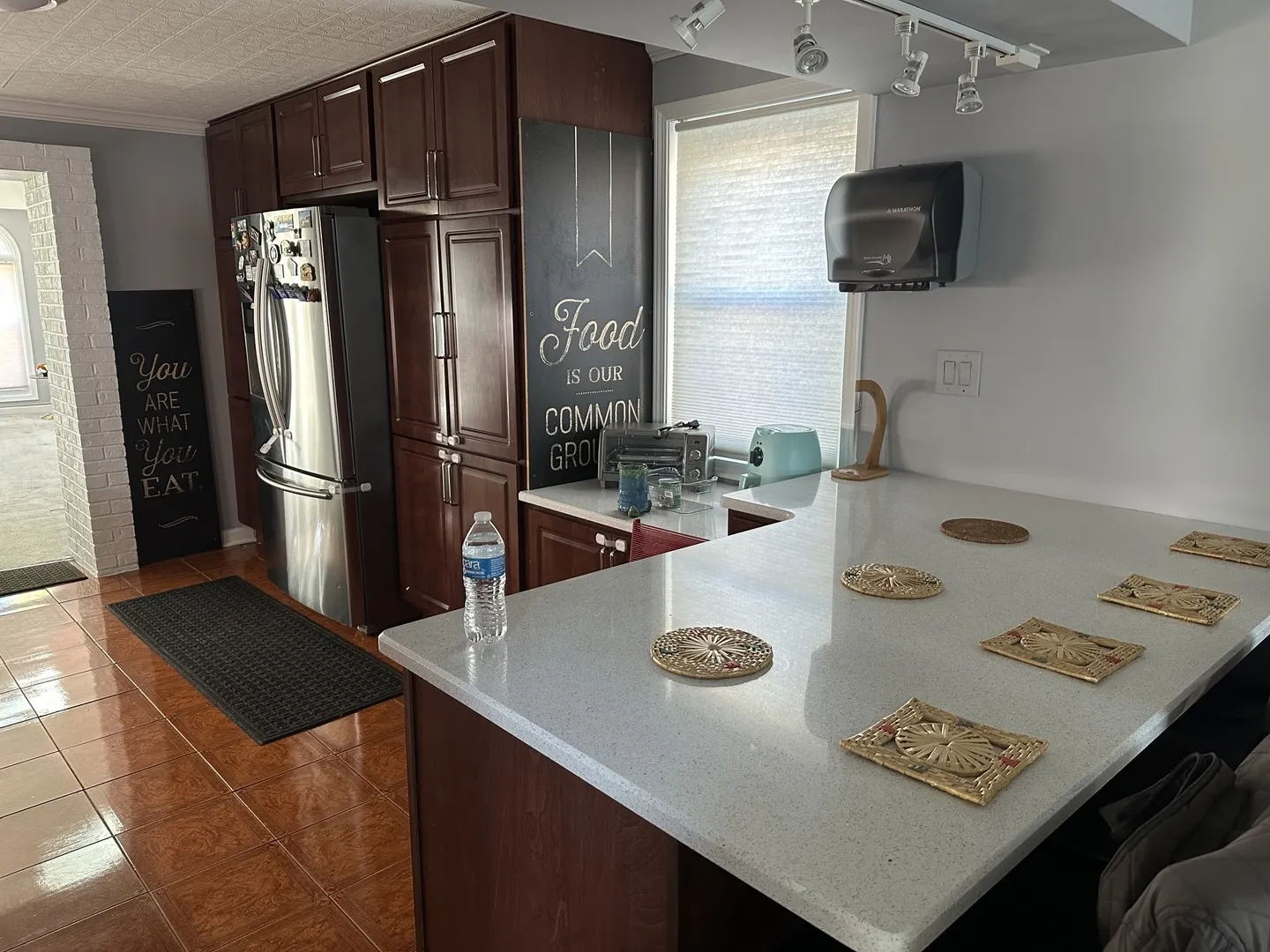 836 S Spring Road IL