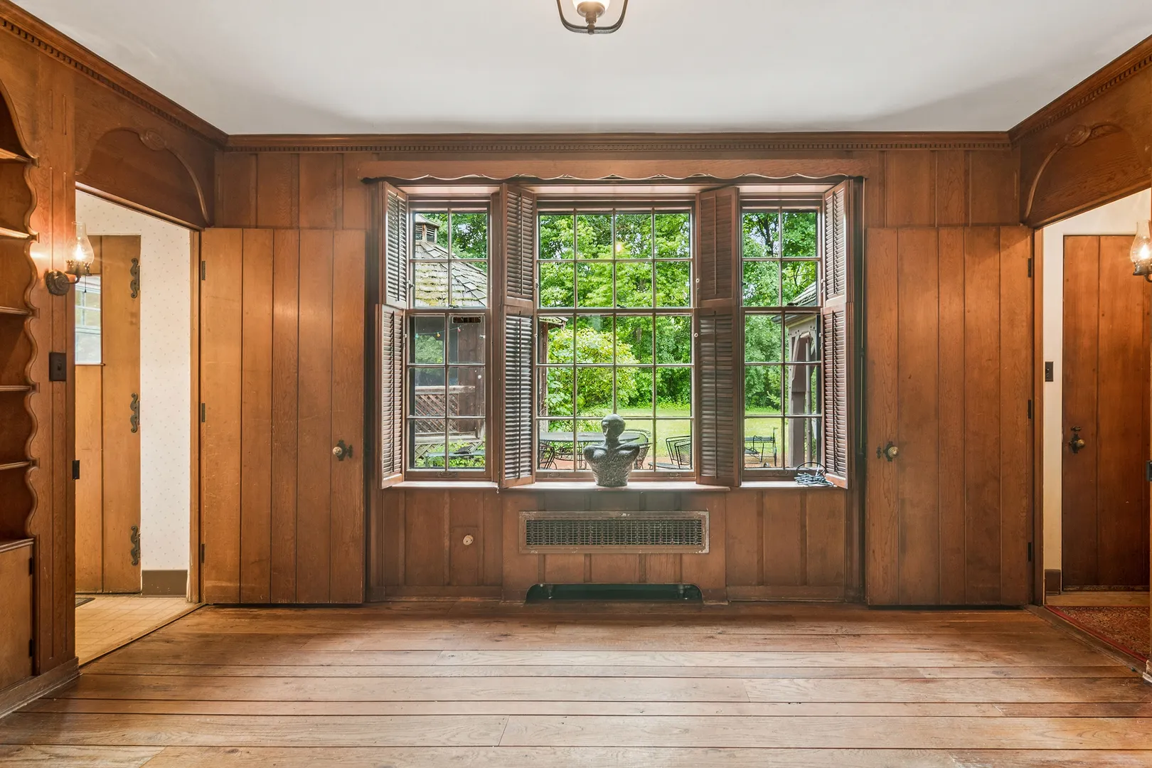 102 Pine Road IL