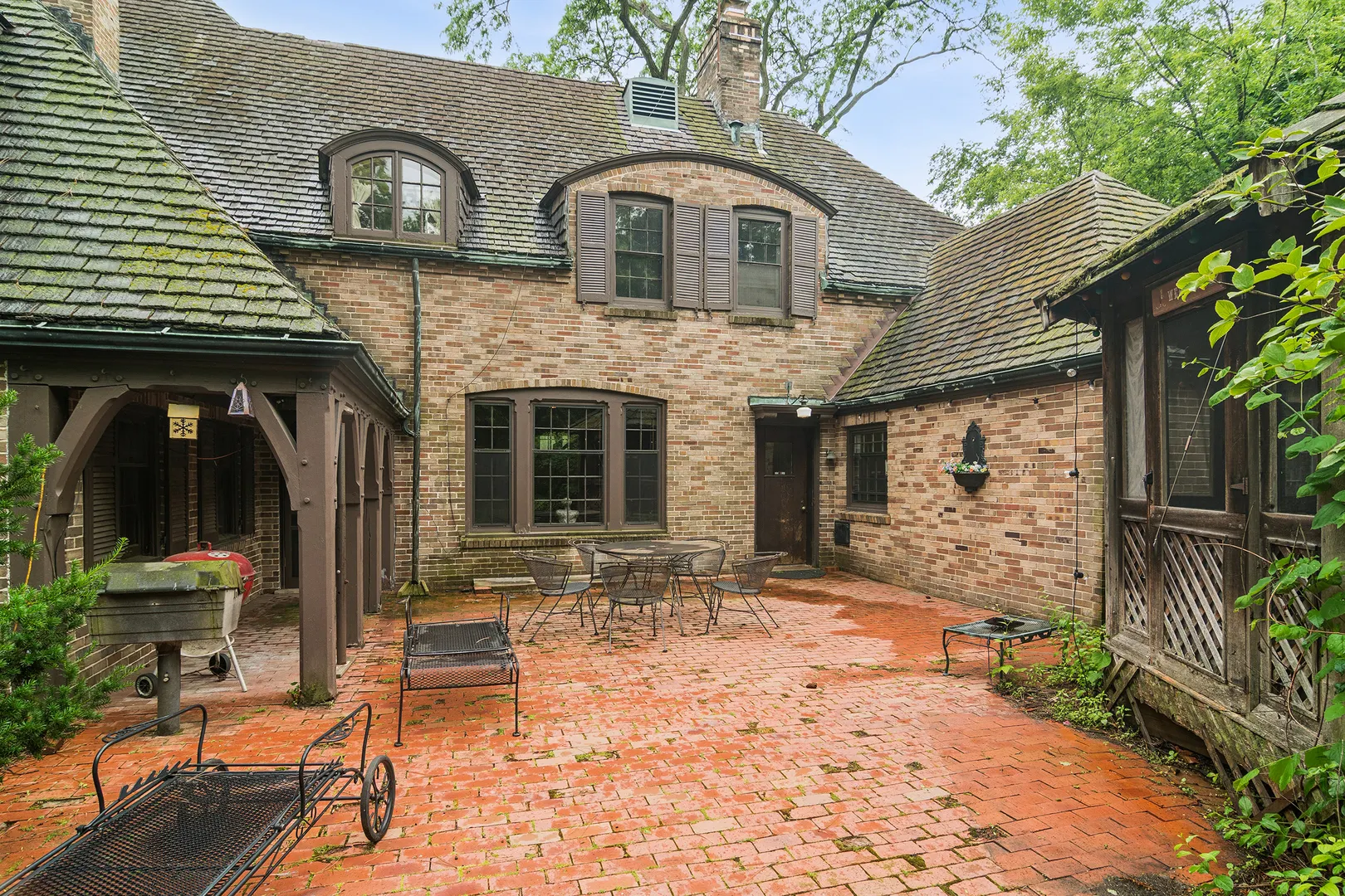 102 Pine Road IL
