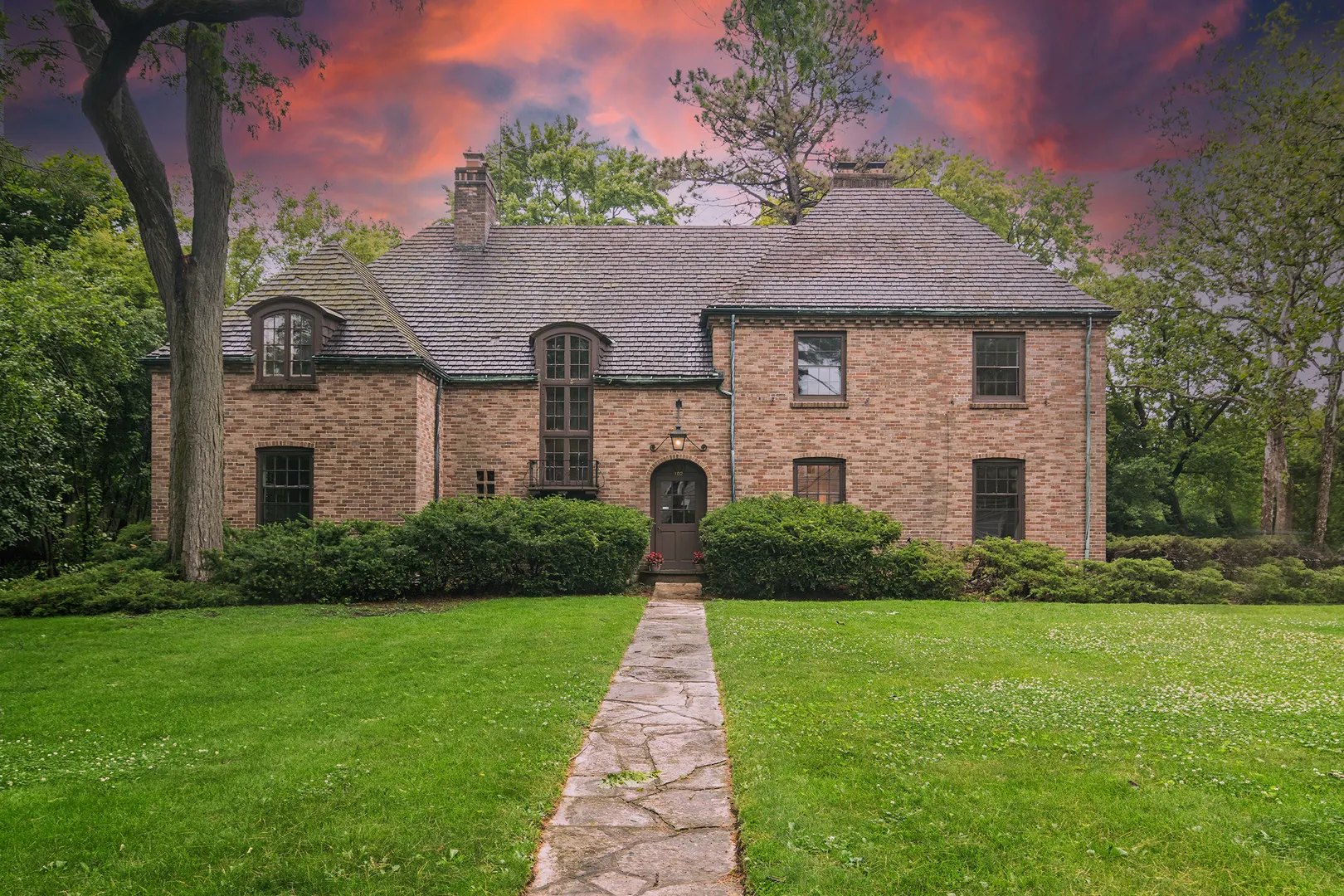 102 Pine Road IL