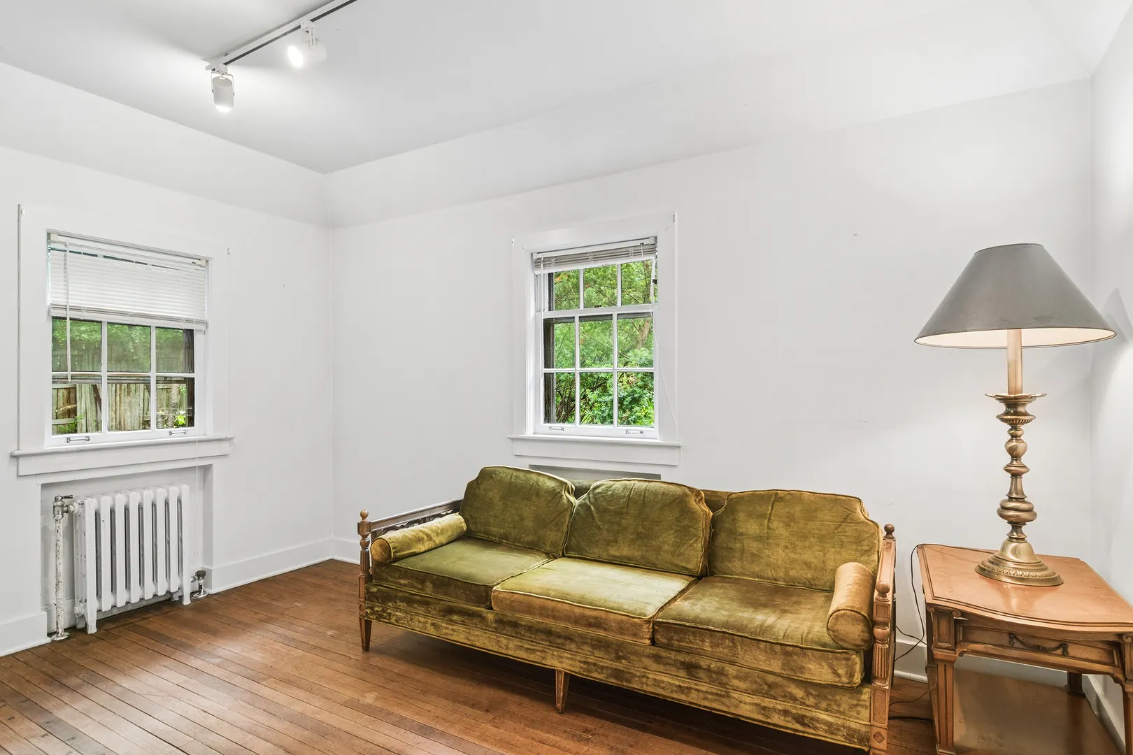 102 Pine Road IL