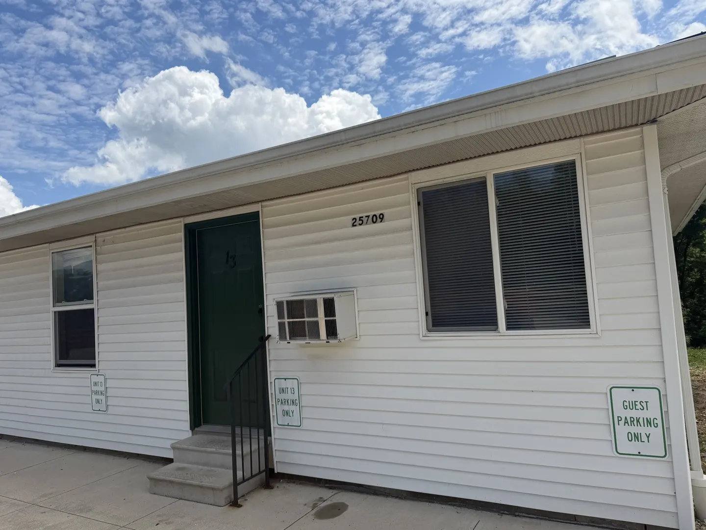 25709 W Bridge Street IL #13