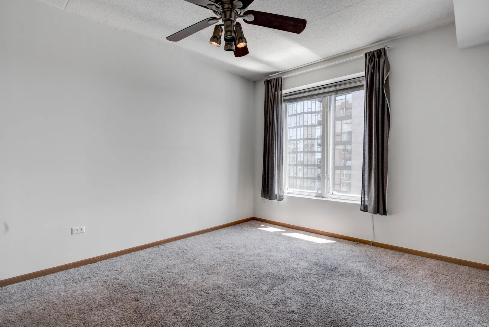 515 Main Street IL #509