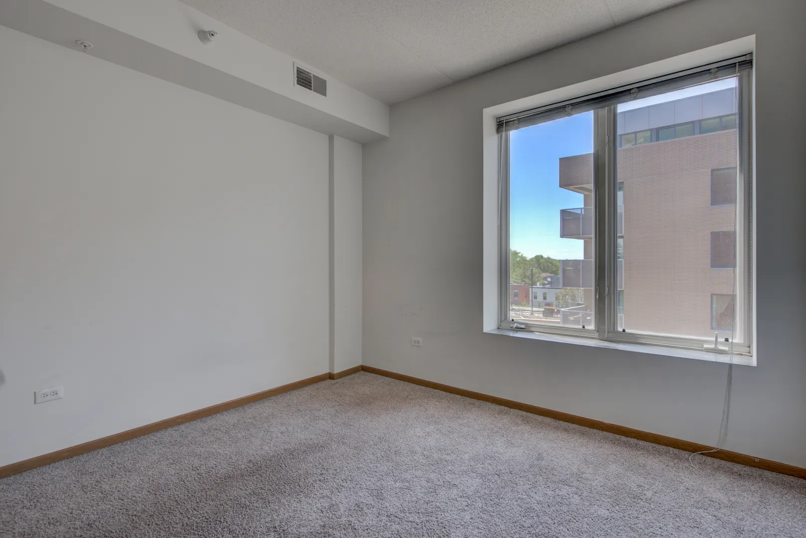 515 Main Street IL #509