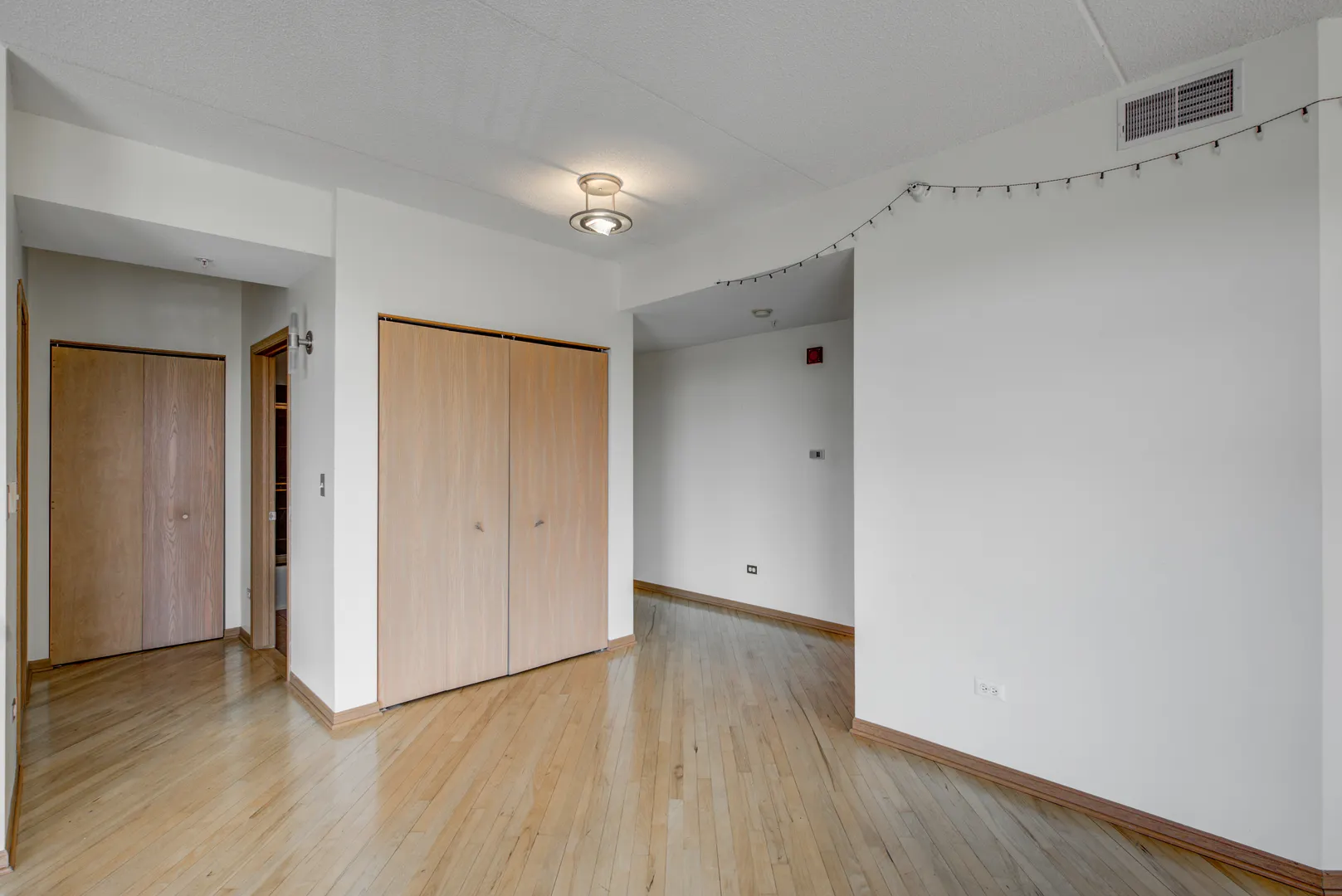 515 Main Street IL #509