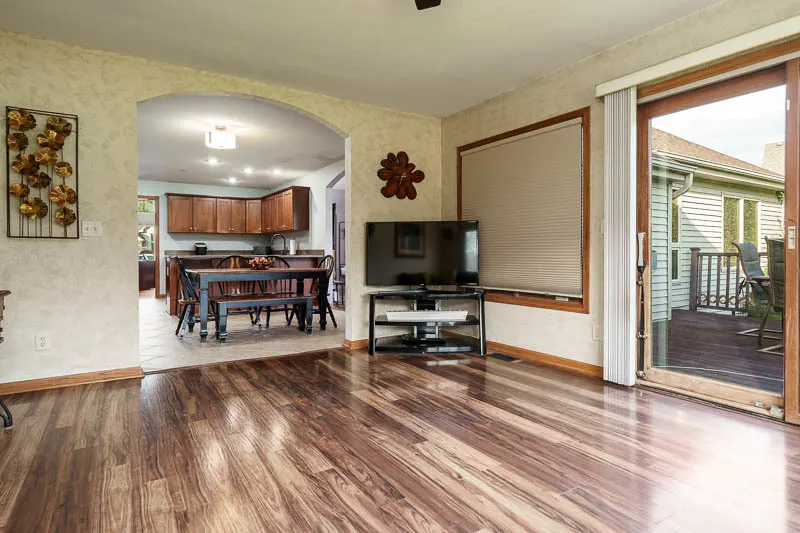 2223 Winding Creek Drive IL