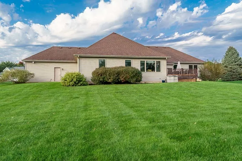 2223 Winding Creek Drive IL
