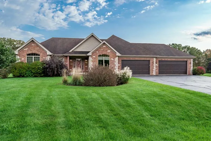 2223 Winding Creek Drive IL