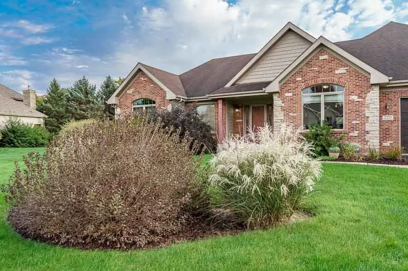 2223 Winding Creek Drive IL