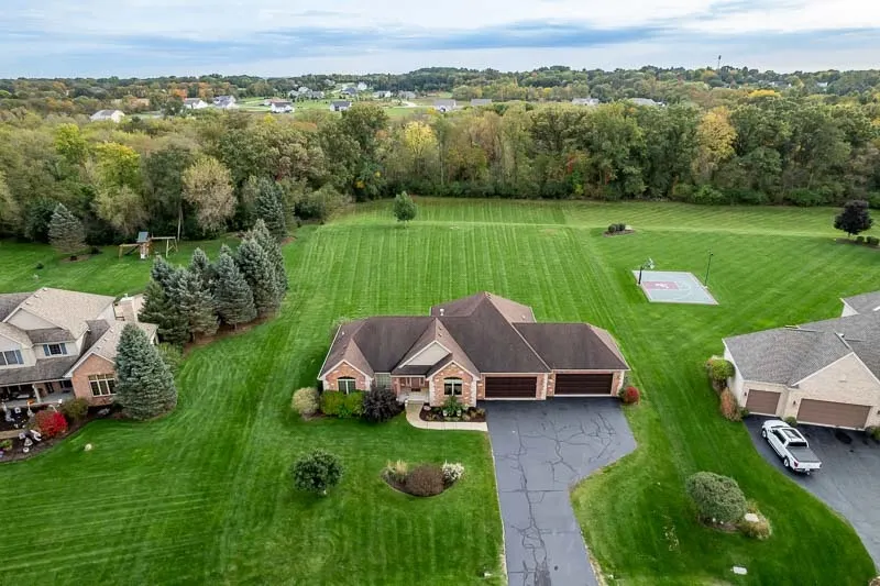 2223 Winding Creek Drive IL