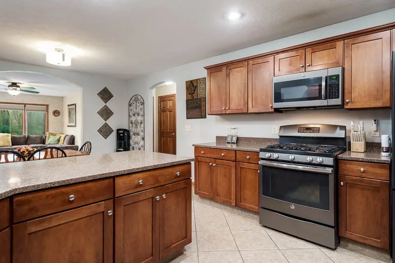 2223 Winding Creek Drive IL