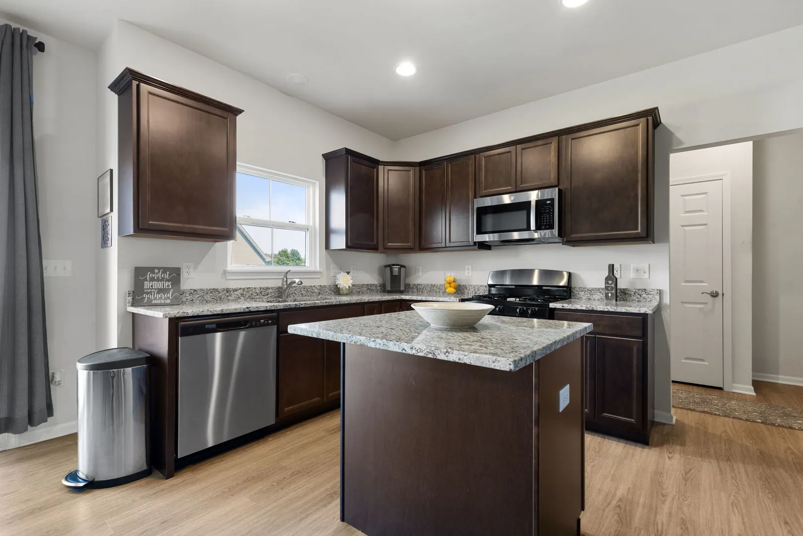 451 Mary Ann Circle IL