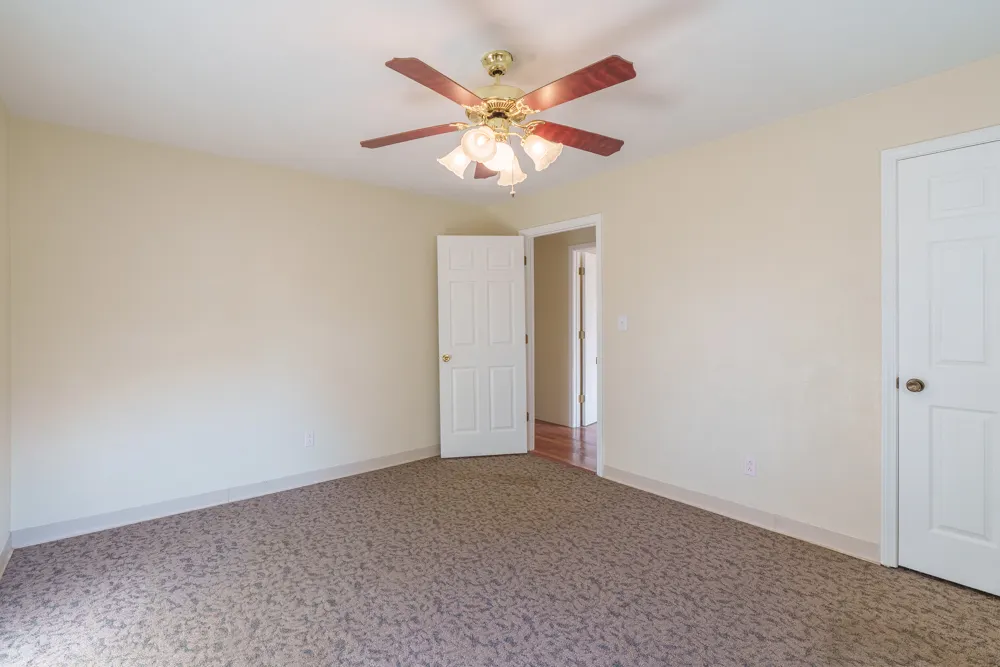 14927 E Clearview Road IL