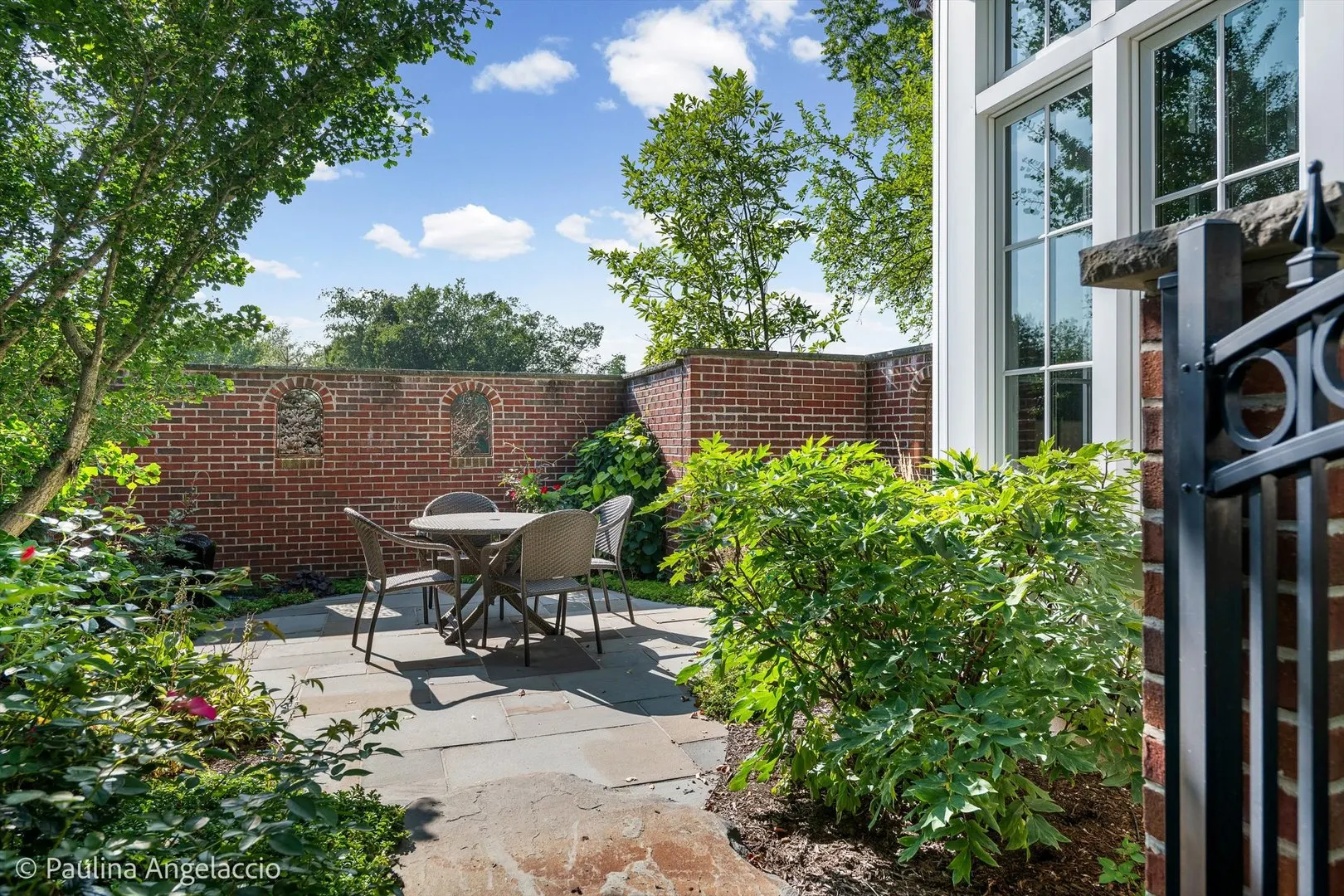 373 W County Line Road IL