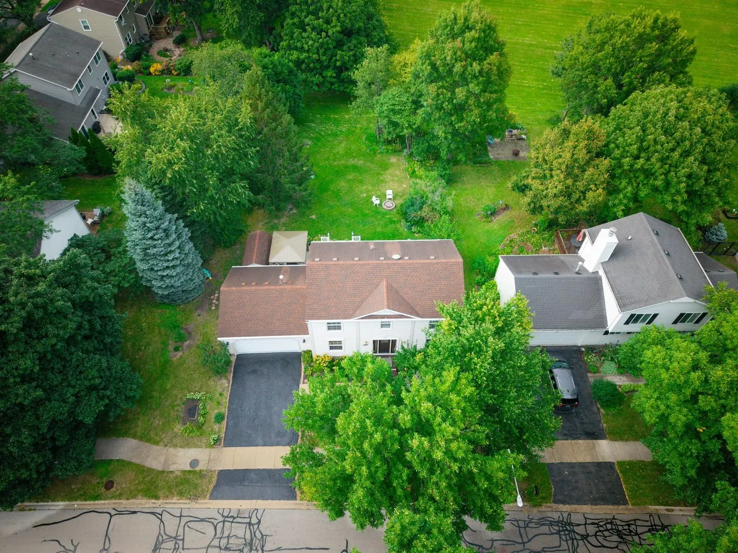 1209 River Oak Drive IL