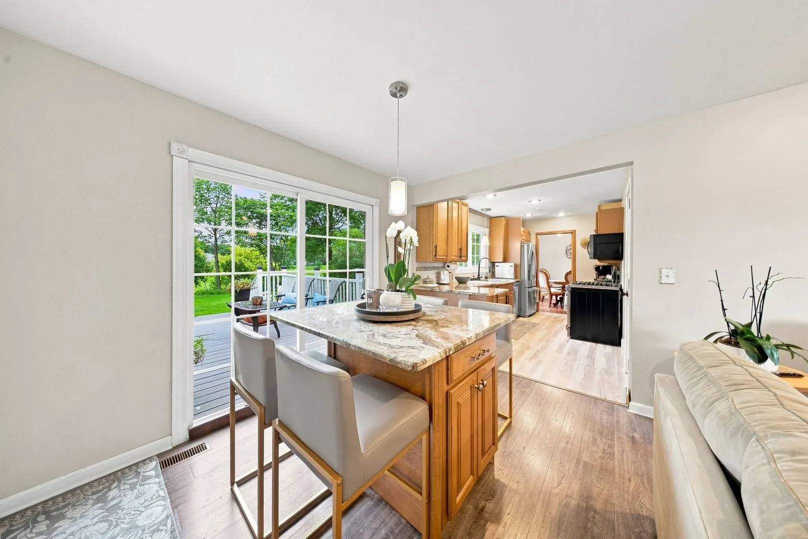 1209 River Oak Drive IL