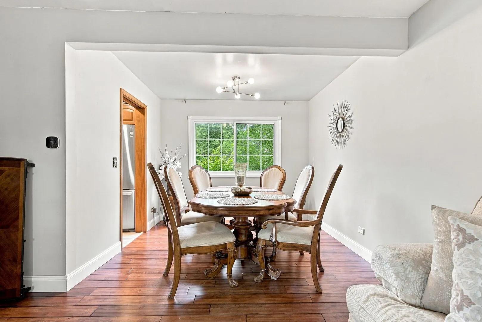 1209 River Oak Drive IL