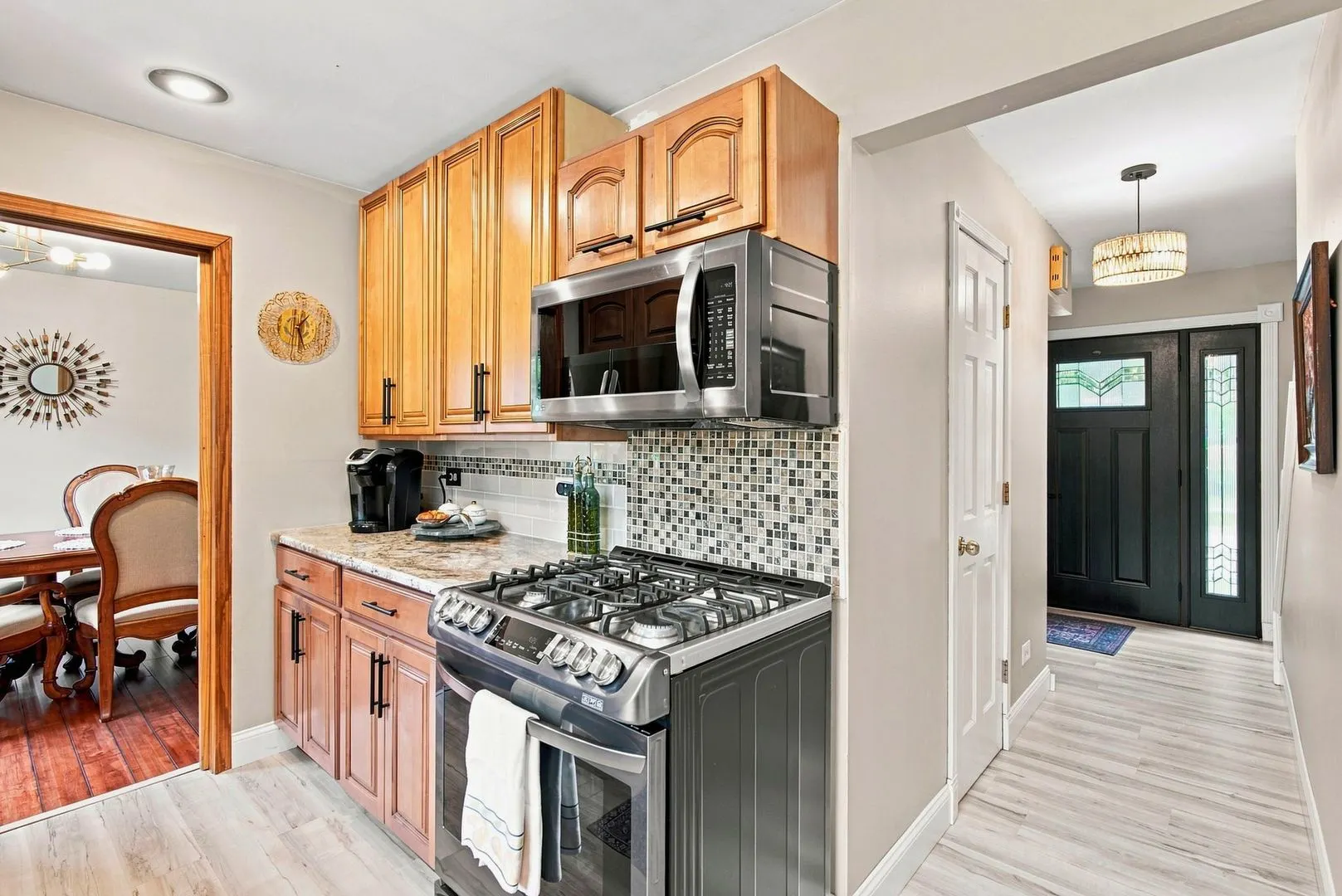 1209 River Oak Drive IL