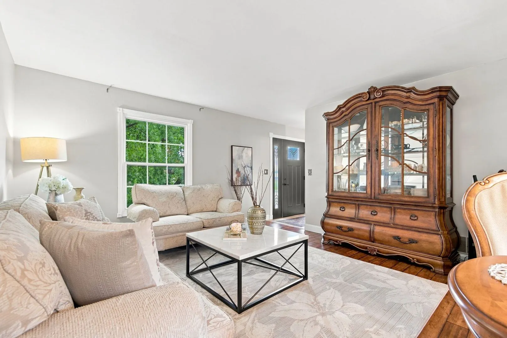 1209 River Oak Drive IL