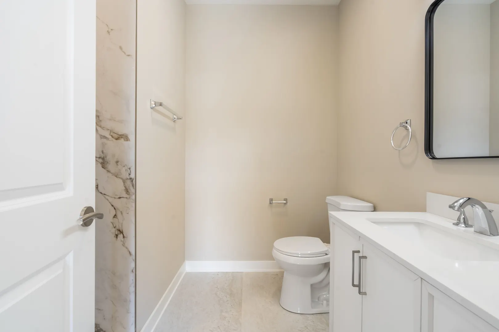 2949 W Wilcox Street IL
