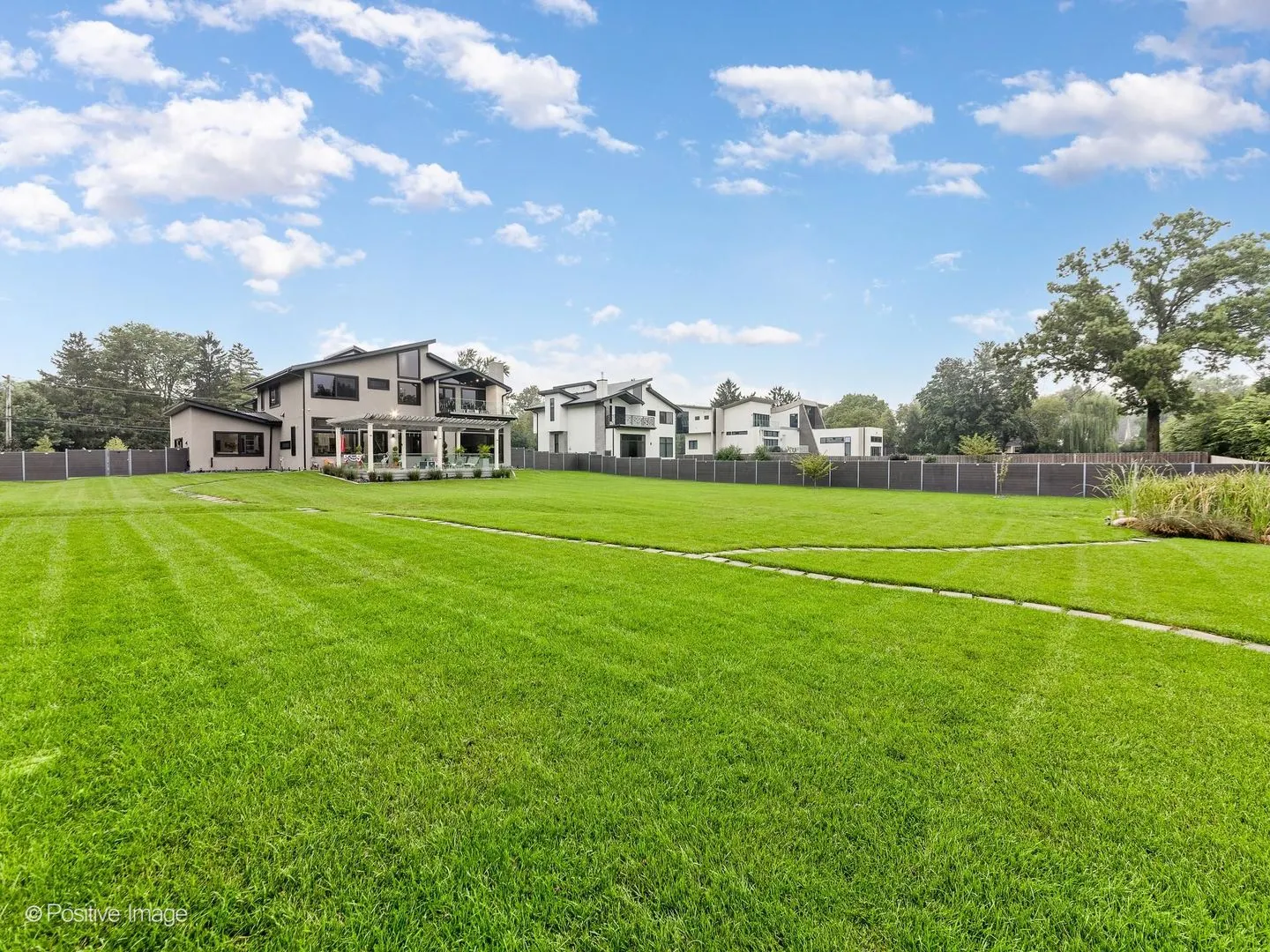 1341 Pfingsten Road IL