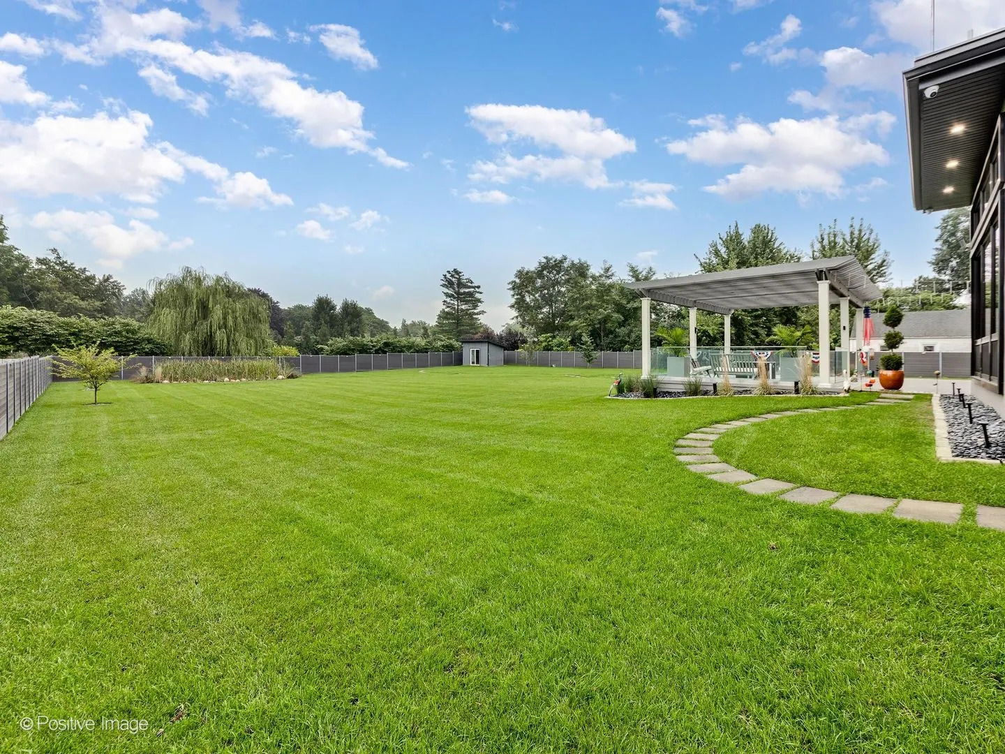 1341 Pfingsten Road IL