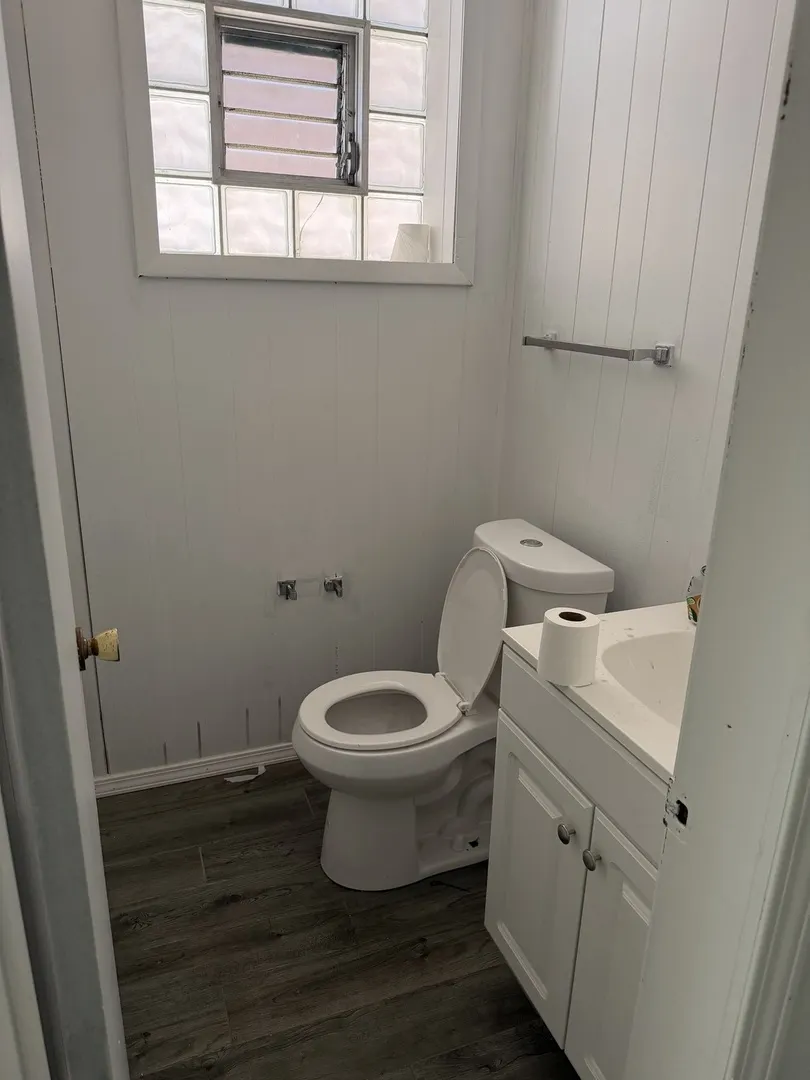 5635 W 79th Street IL