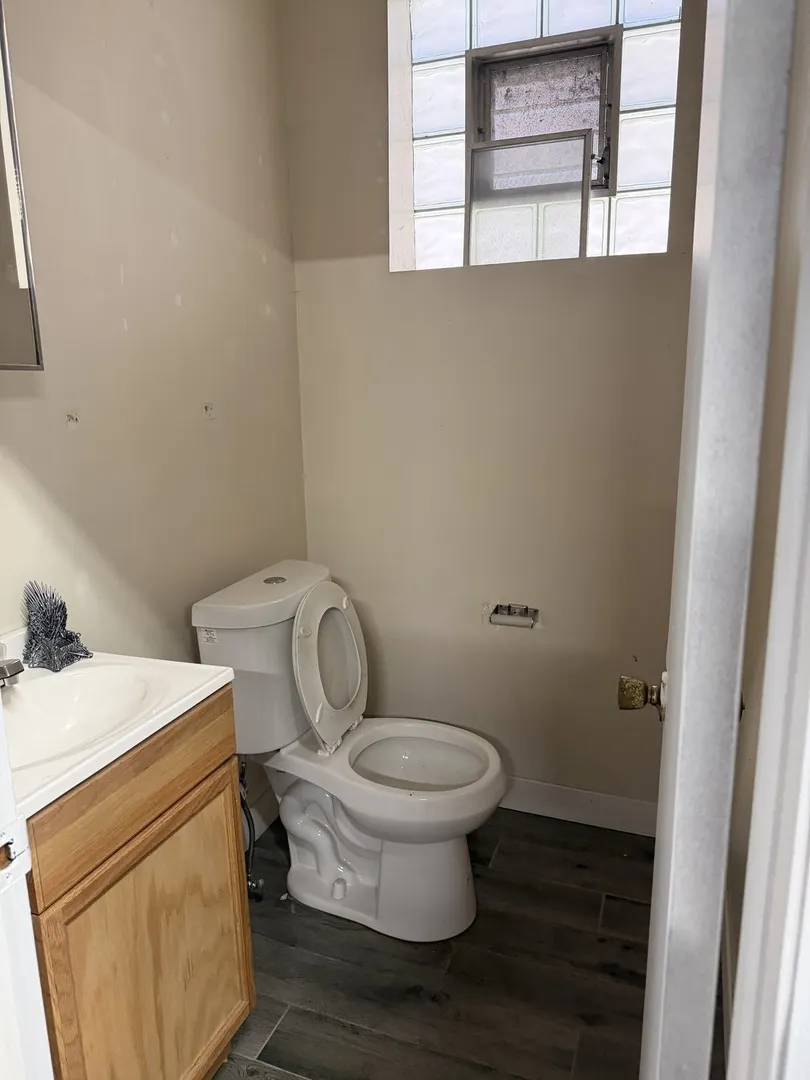 5635 W 79th Street IL