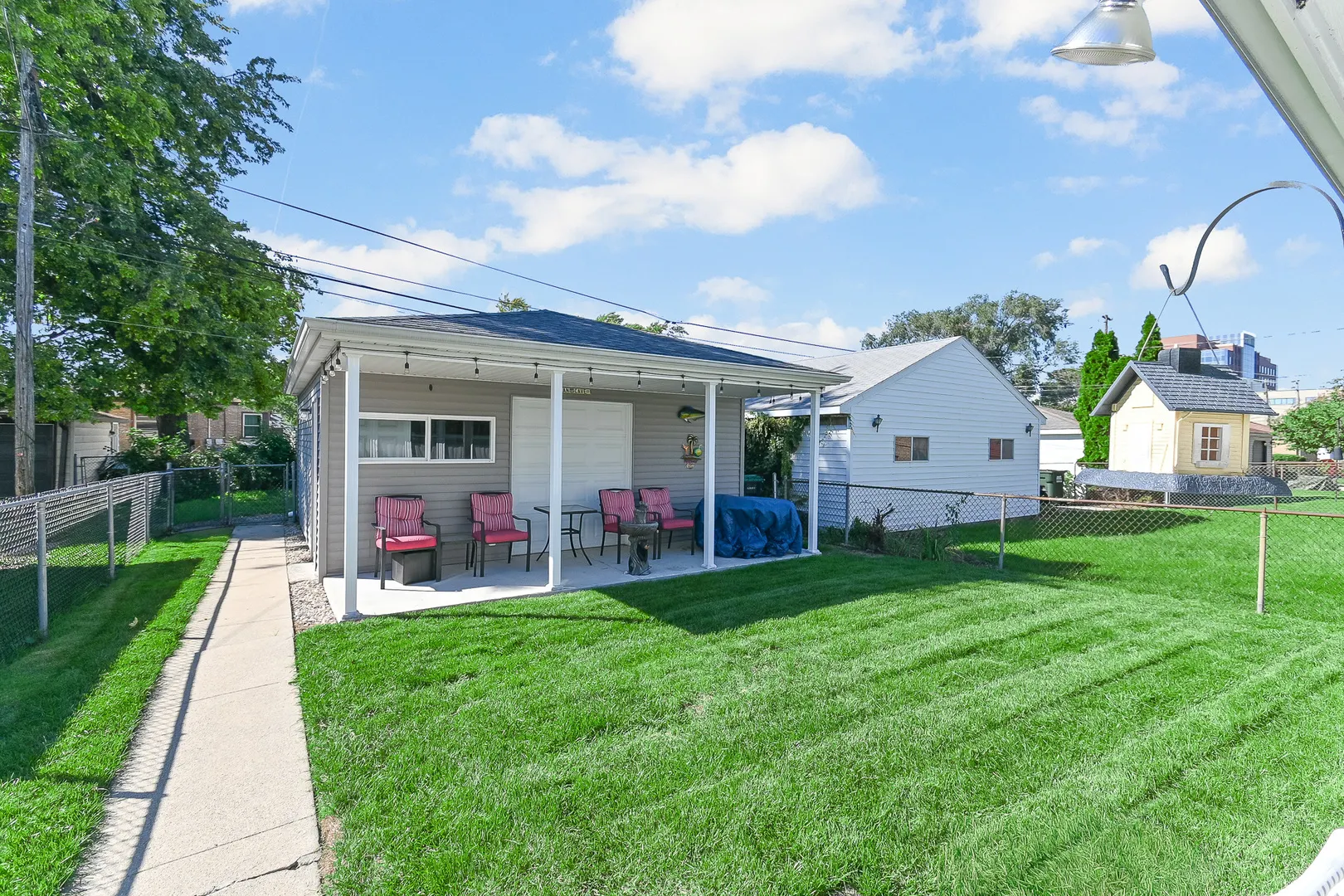 9550 S California Avenue IL