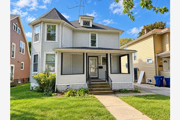 838 Hickory Street IL