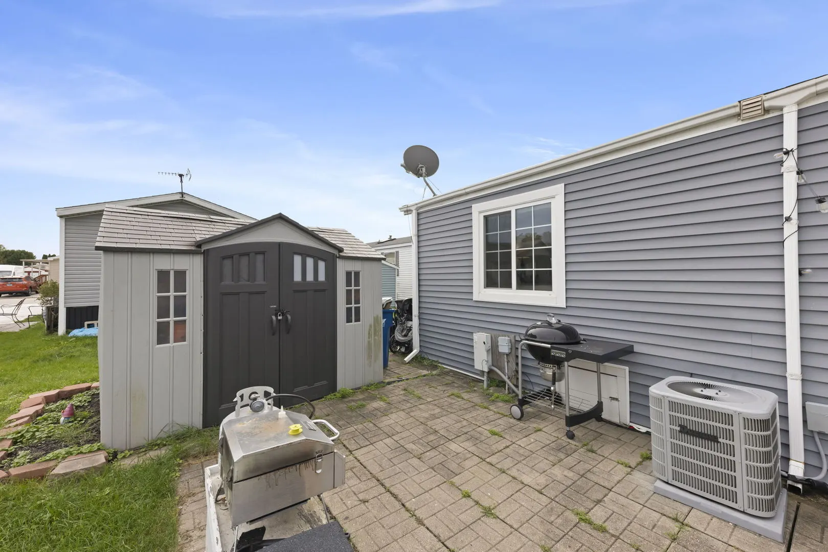 129 5th Avenue IL