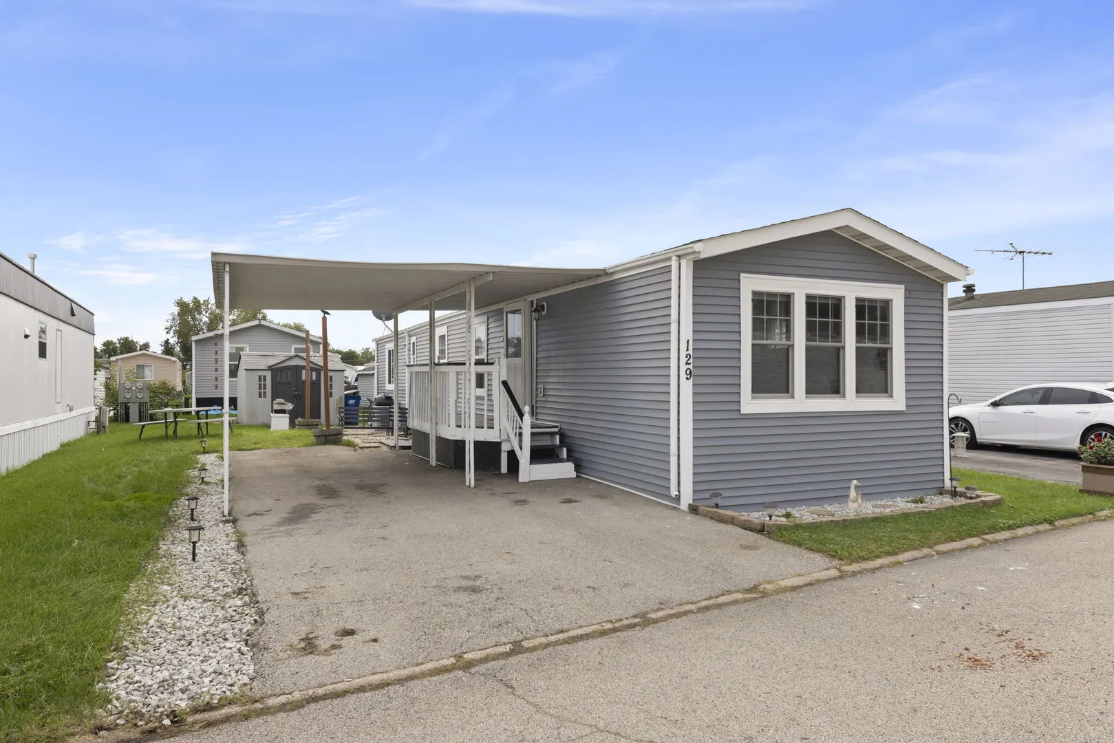 129 5th Avenue IL