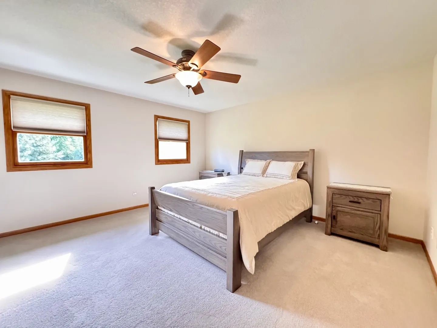 1812 White Pines Drive IL