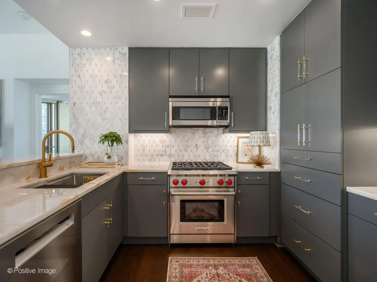 21 E Huron Street IL #1201