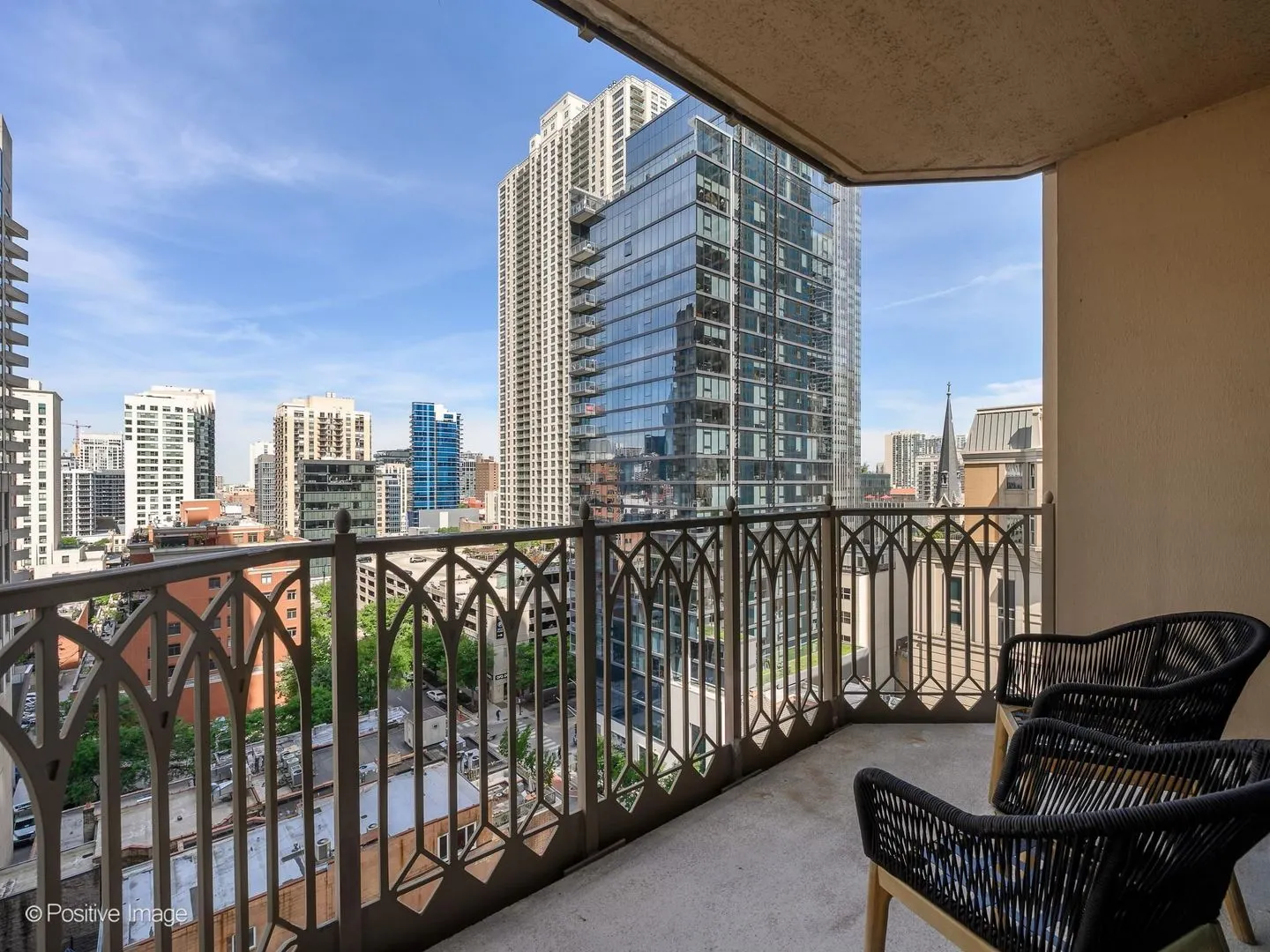 21 E Huron Street IL #1201