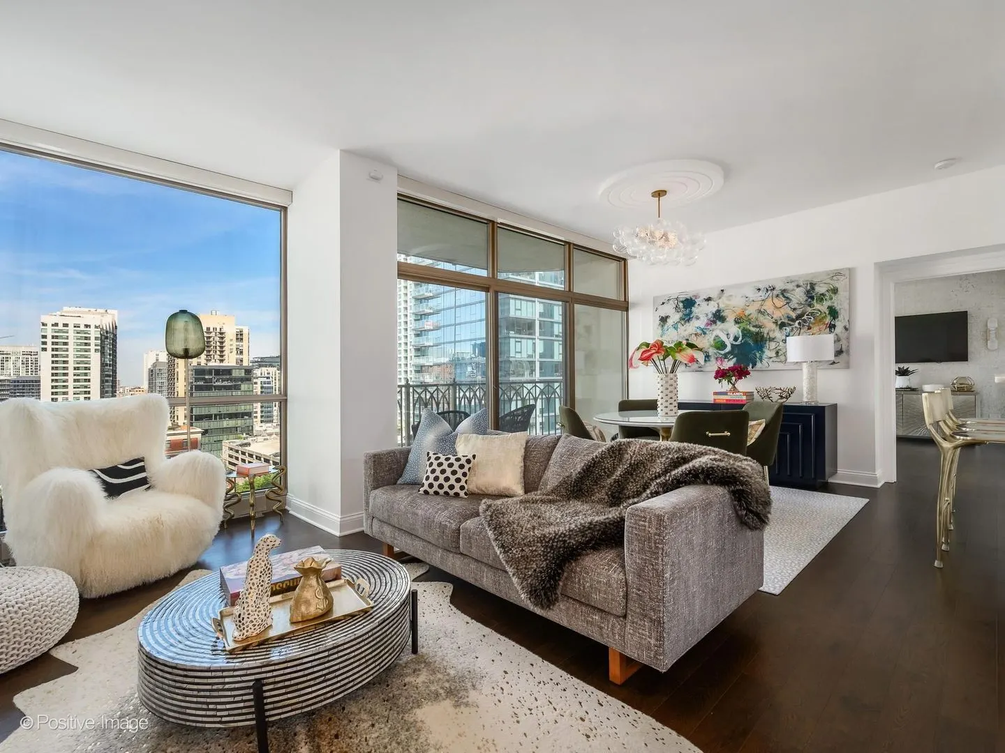 21 E Huron Street IL #1201